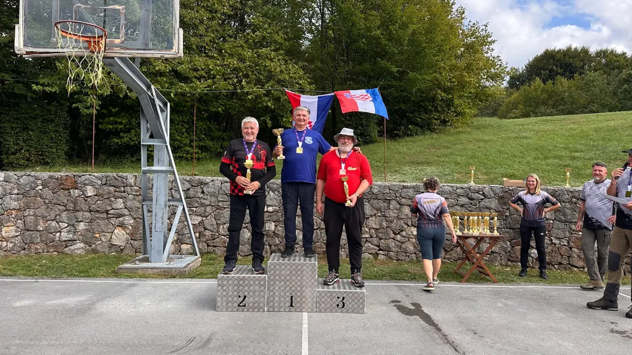 PRVENSTVO HRVATSKE - 3D - slika 3